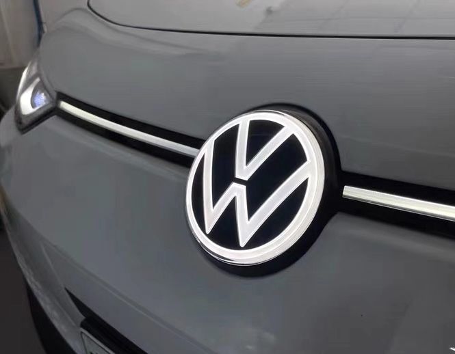 Емблема значок з підсвіткою для VW ID3