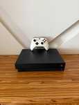[Xbox] Konsola Xbox One X 1TB + Pad