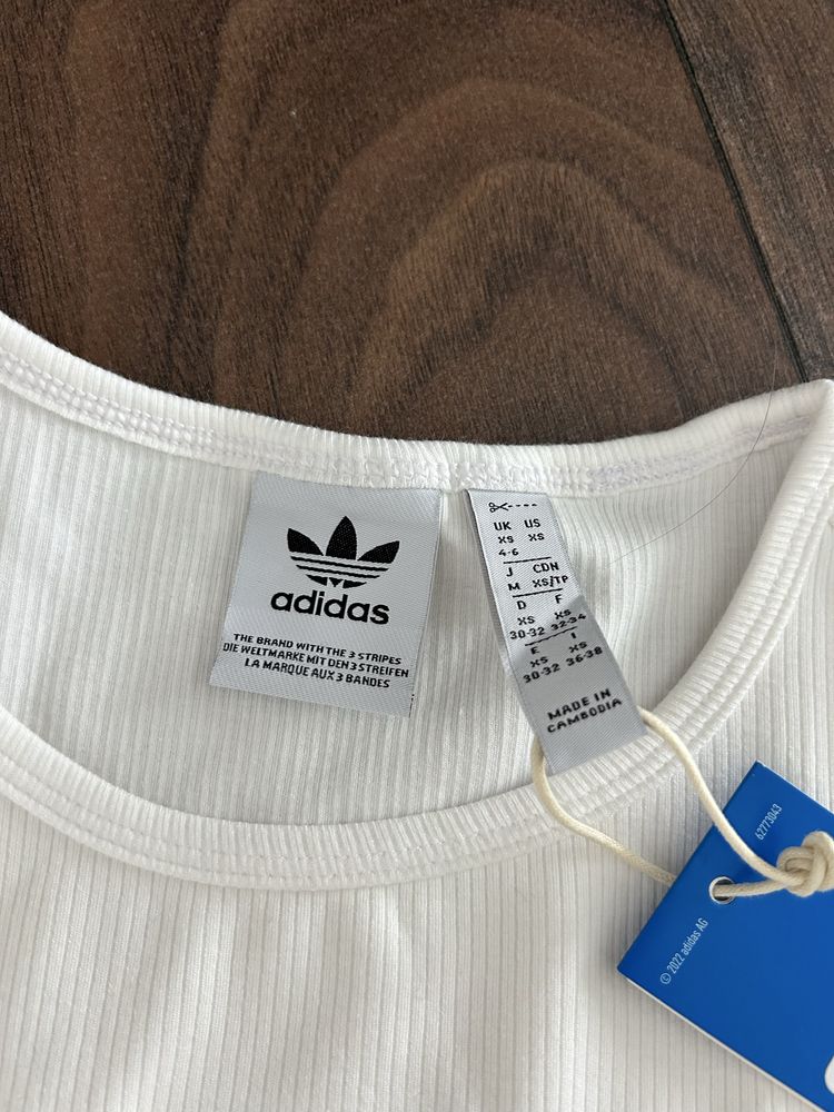 Crop top adidas