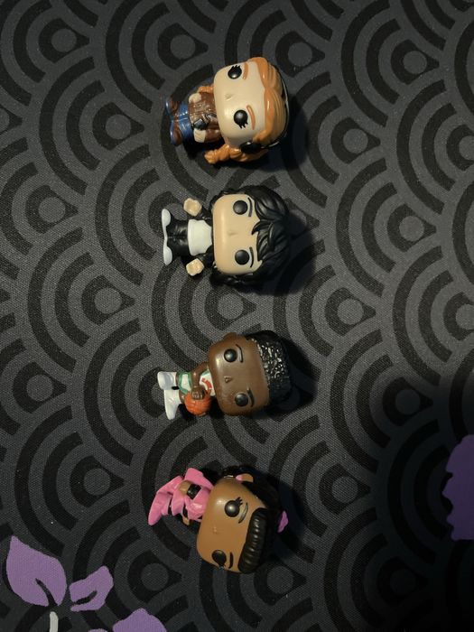 Kinder joy stranger things ler descrição