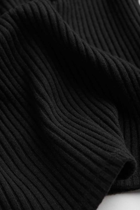 НОВА жіноча кофтина без рукавів від бренду h&m , розміри - xs , s