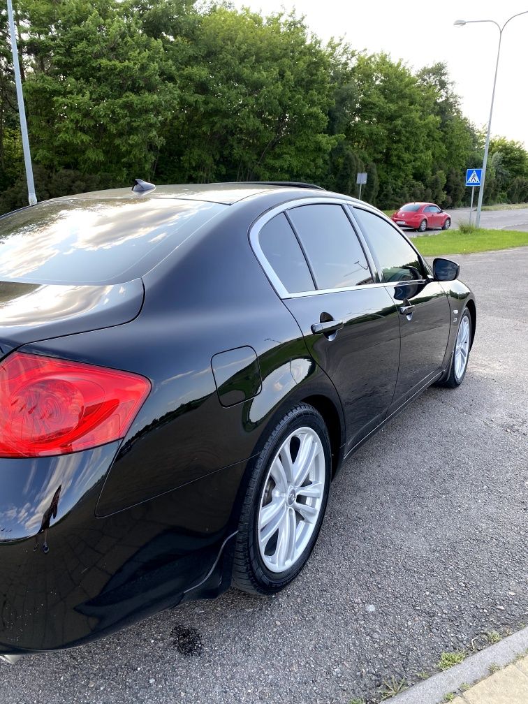 Infiniti Q40 333