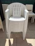 Vendo cadeiras de jardim/ esplanada