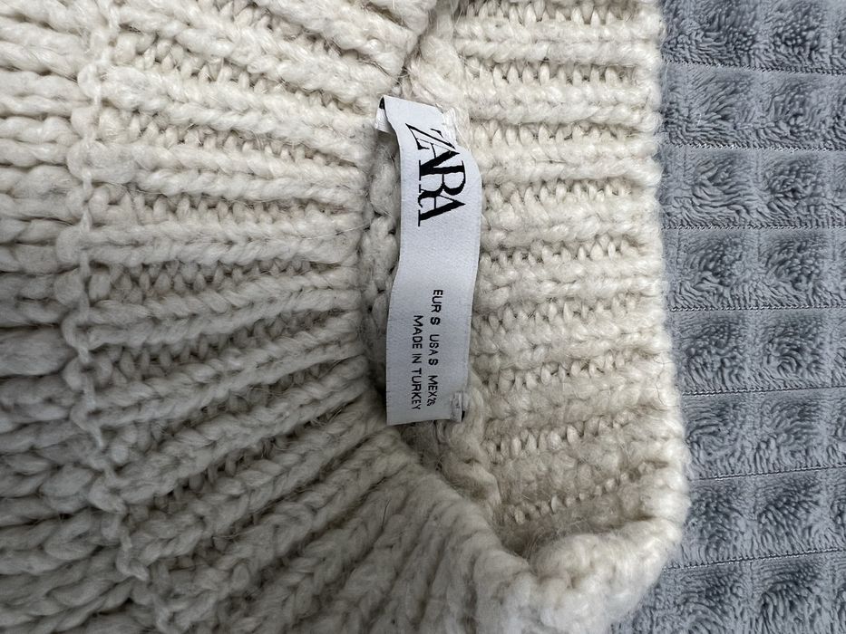 Жіночій светр ZARA