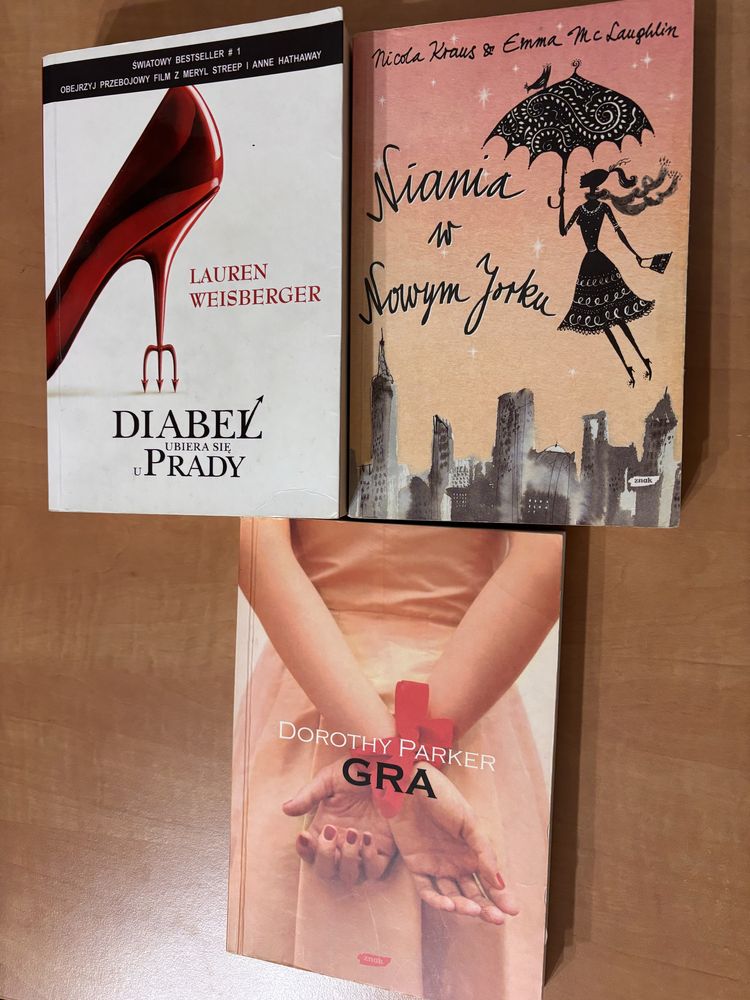 Diabeł ubiera się u Prady, Gra, Niania w Nowym Jorku