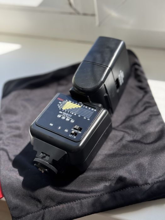 Спалах накамерний jessips 320 afs робочий фотоспалах