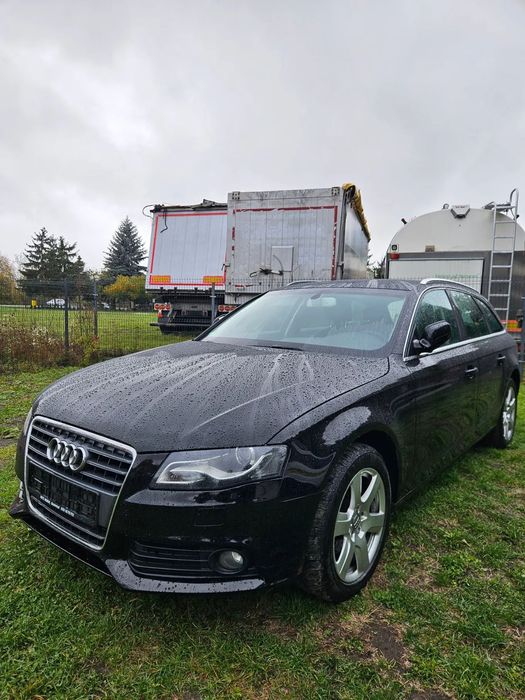 Audi A4 Avant Audi a4 b8 2011 2.0 Tdi 143km  led-xenon
