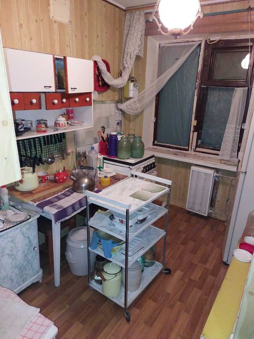 Центр! 3к. в 9-поверхівці біля ЦУМу