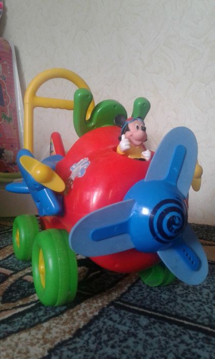 Каталка Самолет Микки Мауса
