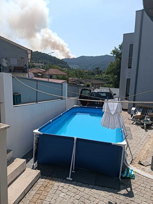 Piscina desmontável de estrutura tubular 4x2m