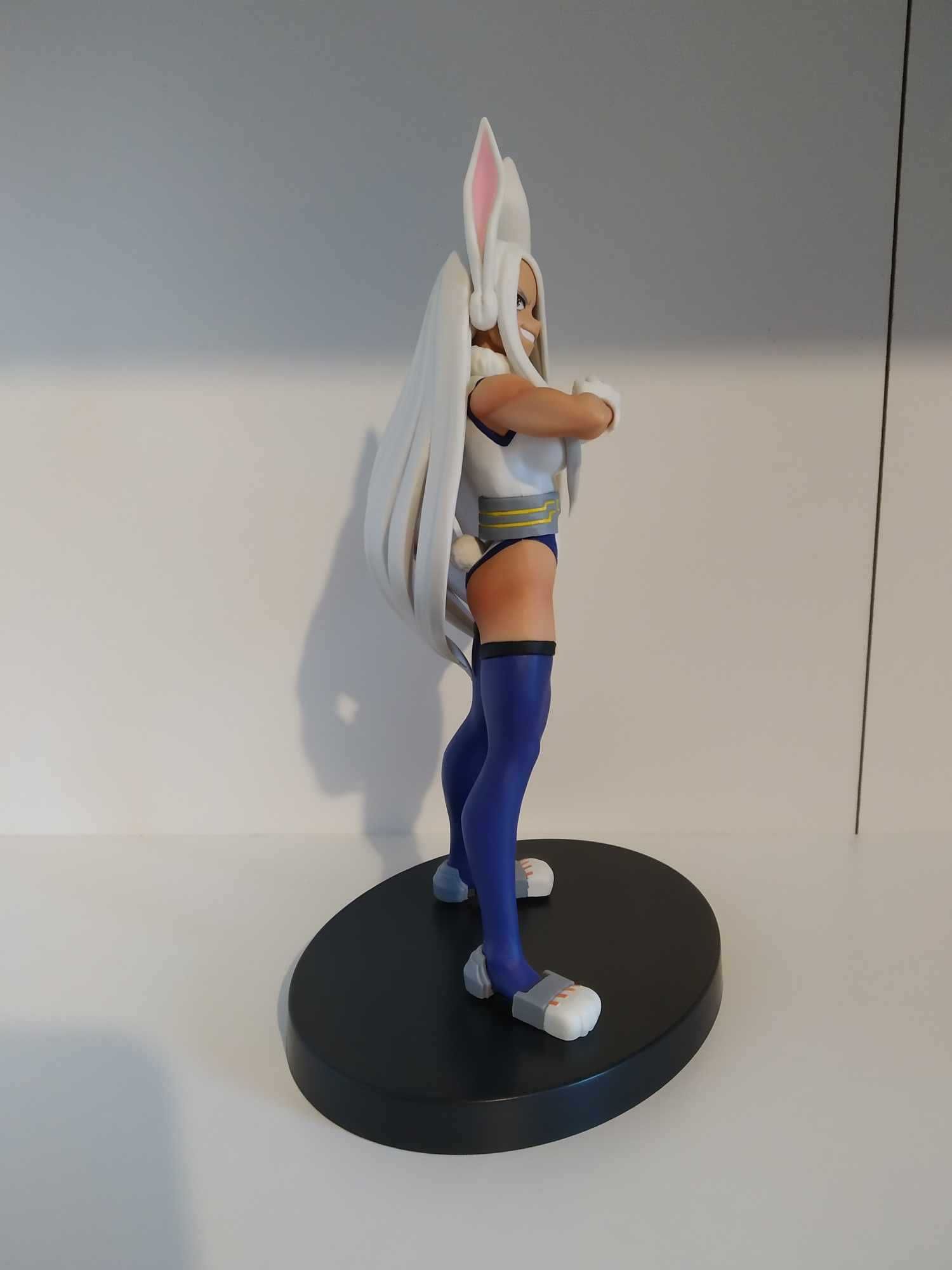 Oryginalna figurka Mirko age of heroes Boku no Hero Academia anime