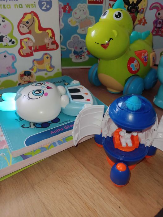 Zestaw zabawek dla dwulatka