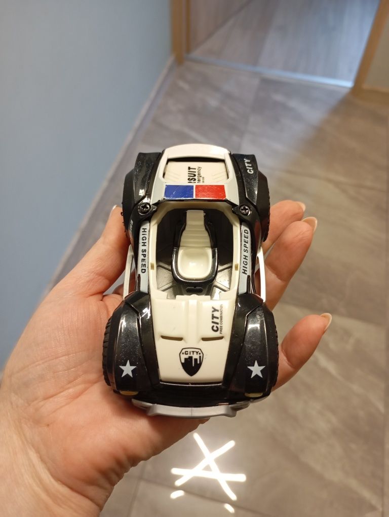 Auto samochód wyścigowy na napęd