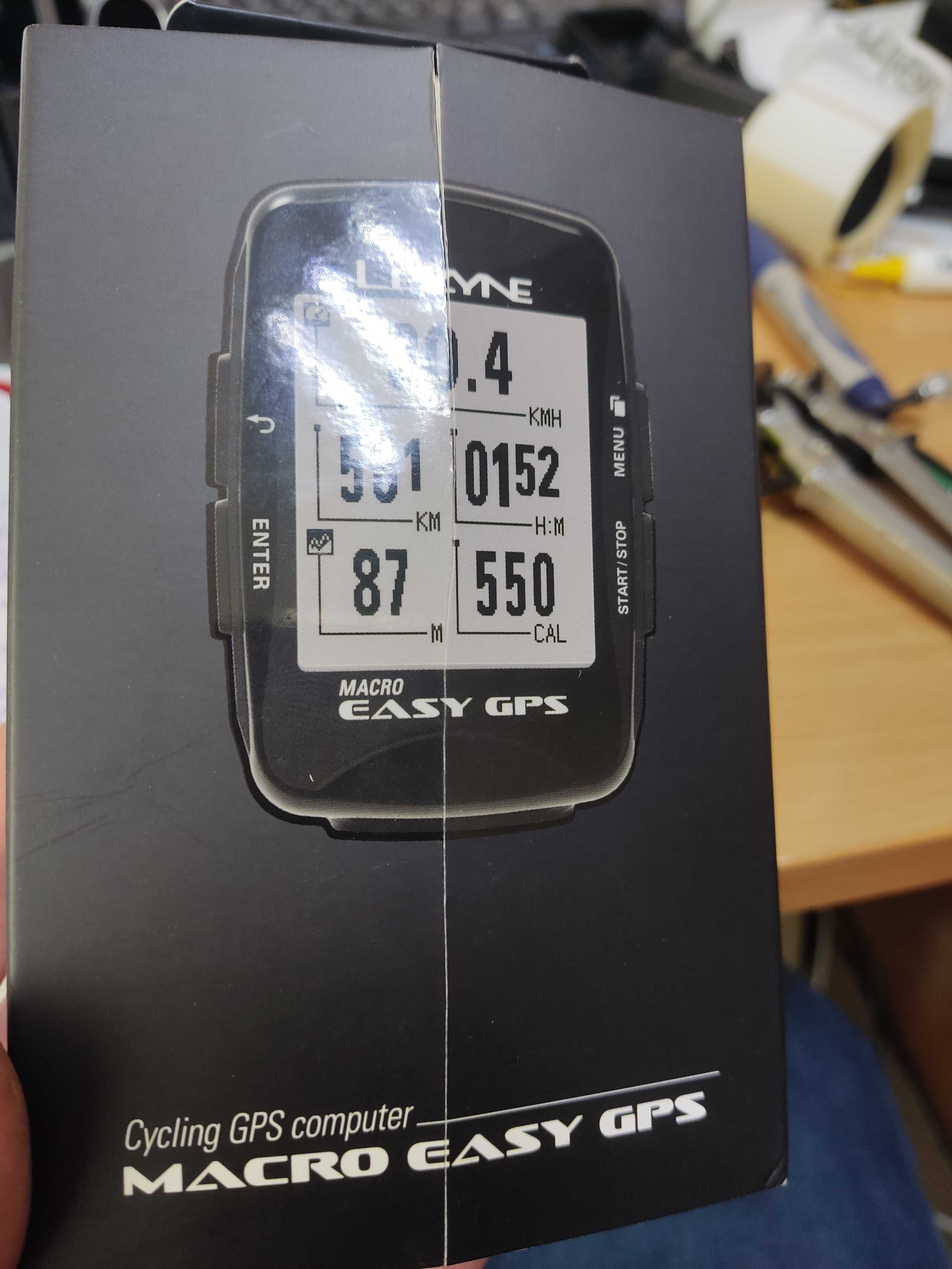 GPS комп'ютер Lezyne MACRO EASY GPS Чорний Y13