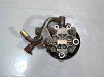 Насос гідропідсилювача ГУР  Toyota Corolla E11 1.4i 16V / 1.6WTI 99-02