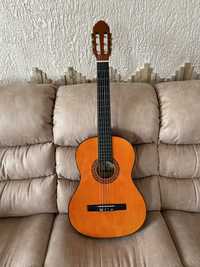 Класична гітара Maxtone CGC-390N