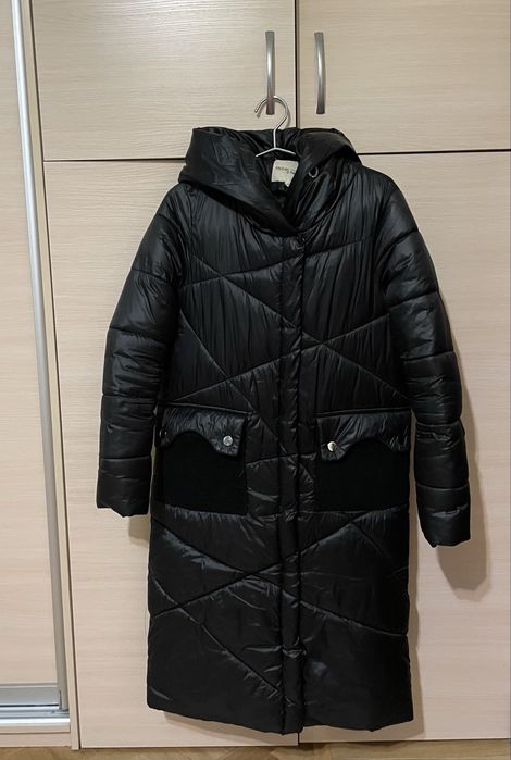 Пуховик, пальто зимнє