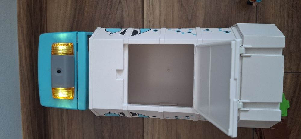 Śmieciarka Playmobil .