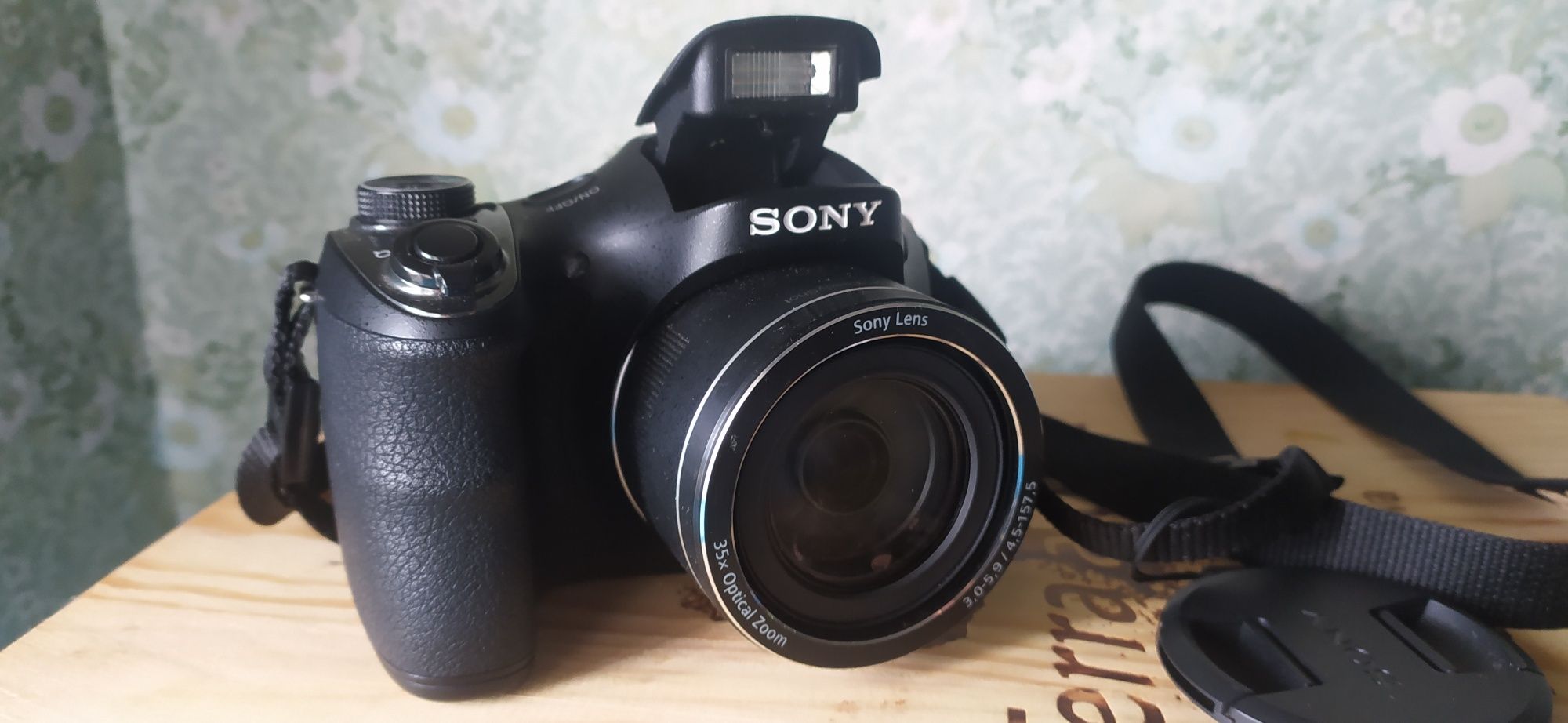 Cyber-shot Sony 20.1 megapixels