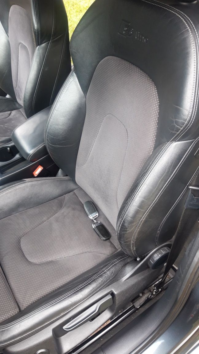 Audi A4B8 3.0TDi S-line