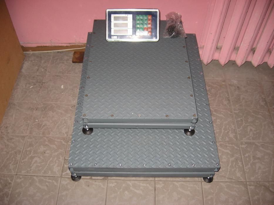 Весы электронные платформенные