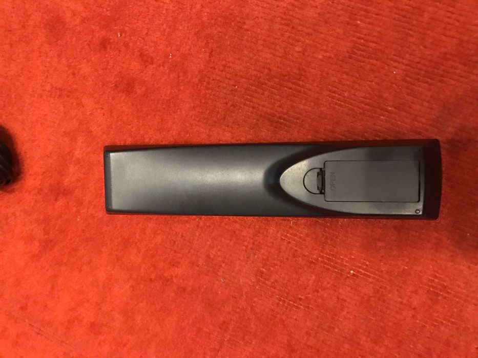 Amplituner Yamaha RX-V677