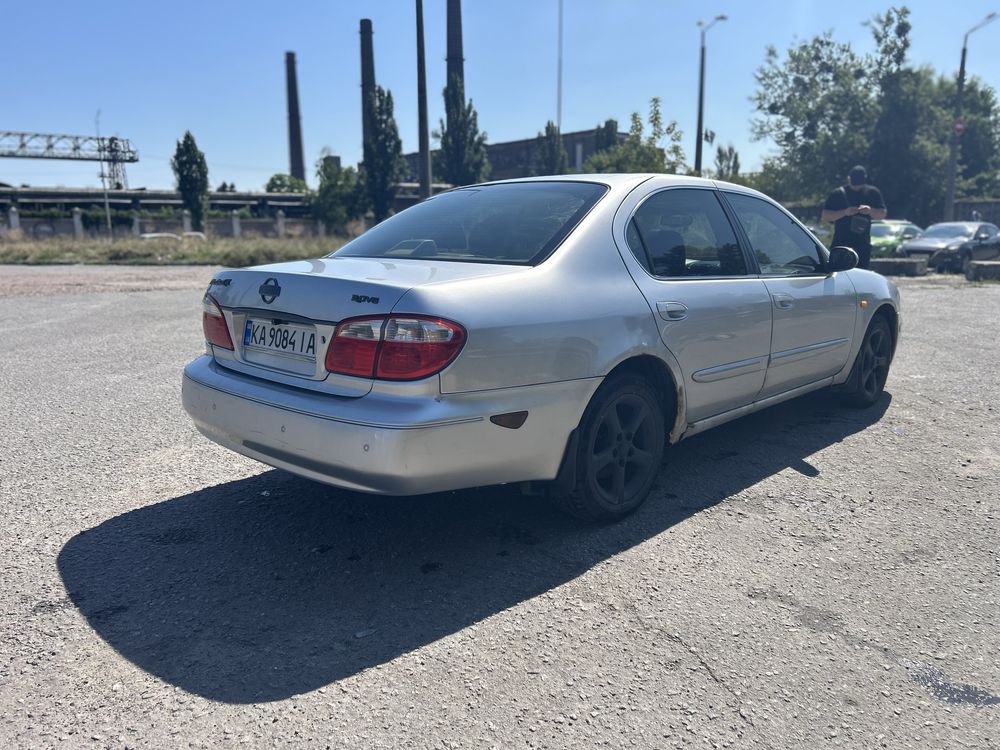 Nissan maxima 2000