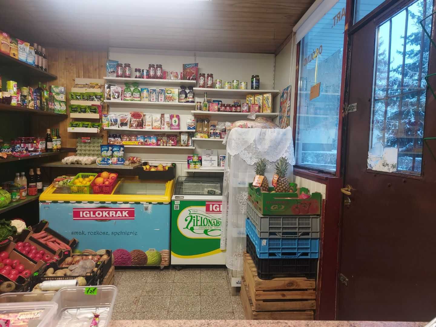 Wynajmę kiosk spożywczy