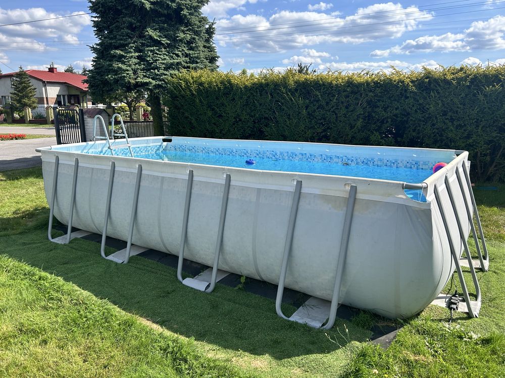 Basen stelażowy Bestway 5,49 m x 2,74 m x 1,22 m