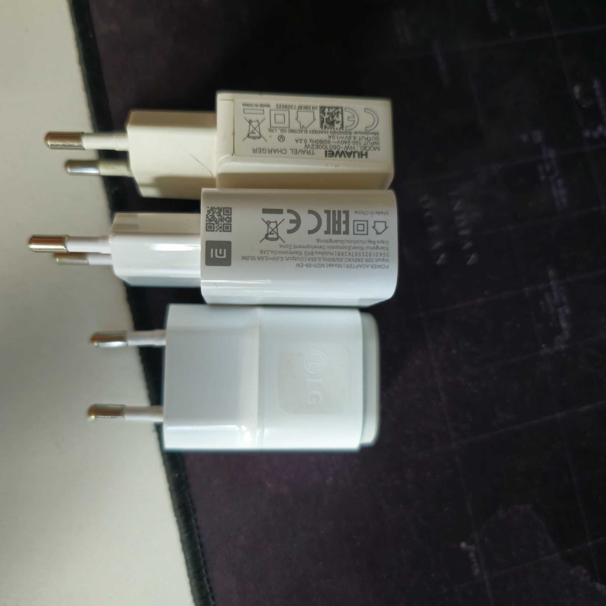 Ładowarki do telefonów na USB Ładowarka: 7 sztuk stan dobry Smartphone