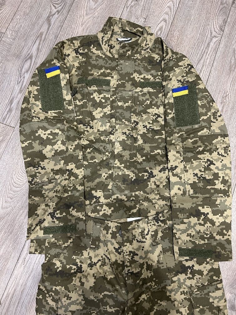 Продам кітіль і штані літні