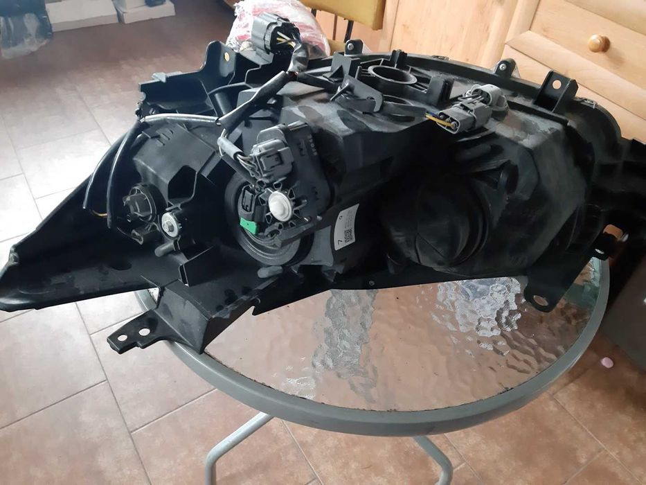 Mazda CX-5  reflektor prawy lampa prawy przód