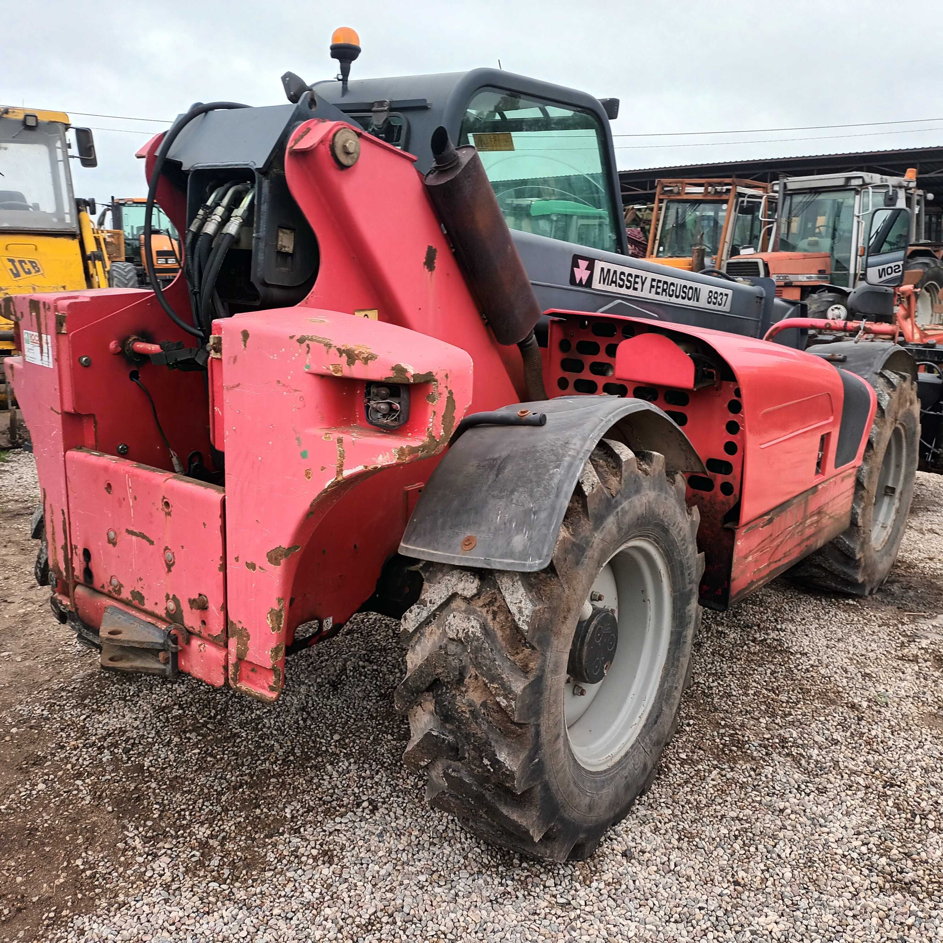 Ladowarka massey ferguson 8937 z lyzko-krokodylem(jcb manitou )