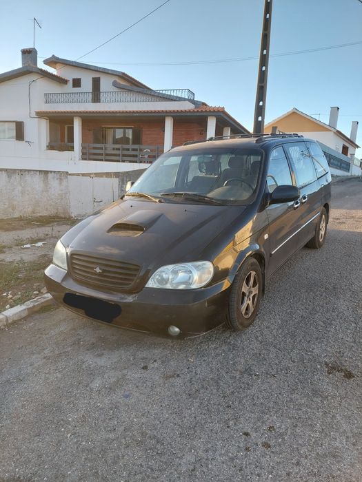 Kia Carnival 2.7 TDI