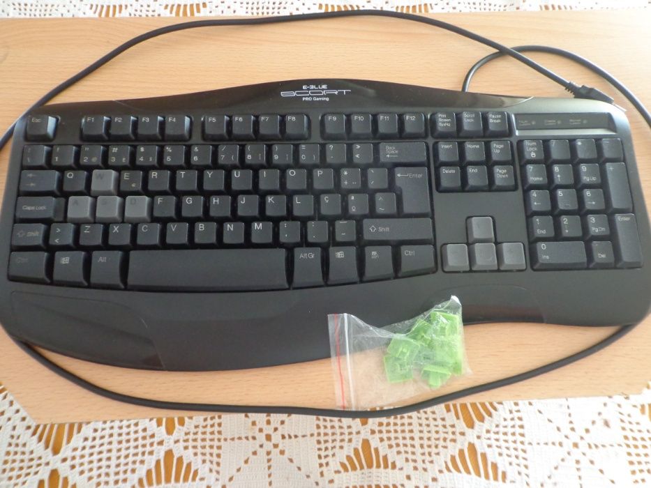 Teclado Gaming E-BLUE SCORT