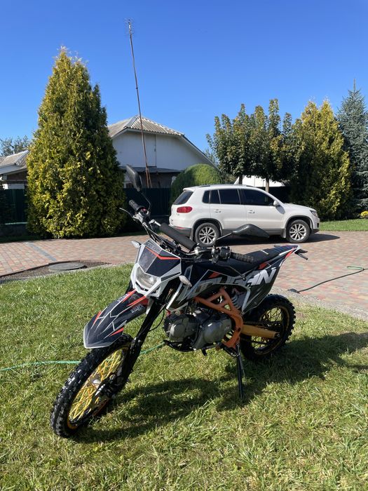 Geon X-Ride 125 на доках