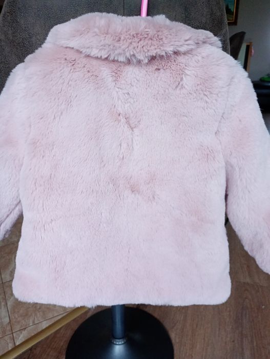 Piękne futerko dla dziewczynki