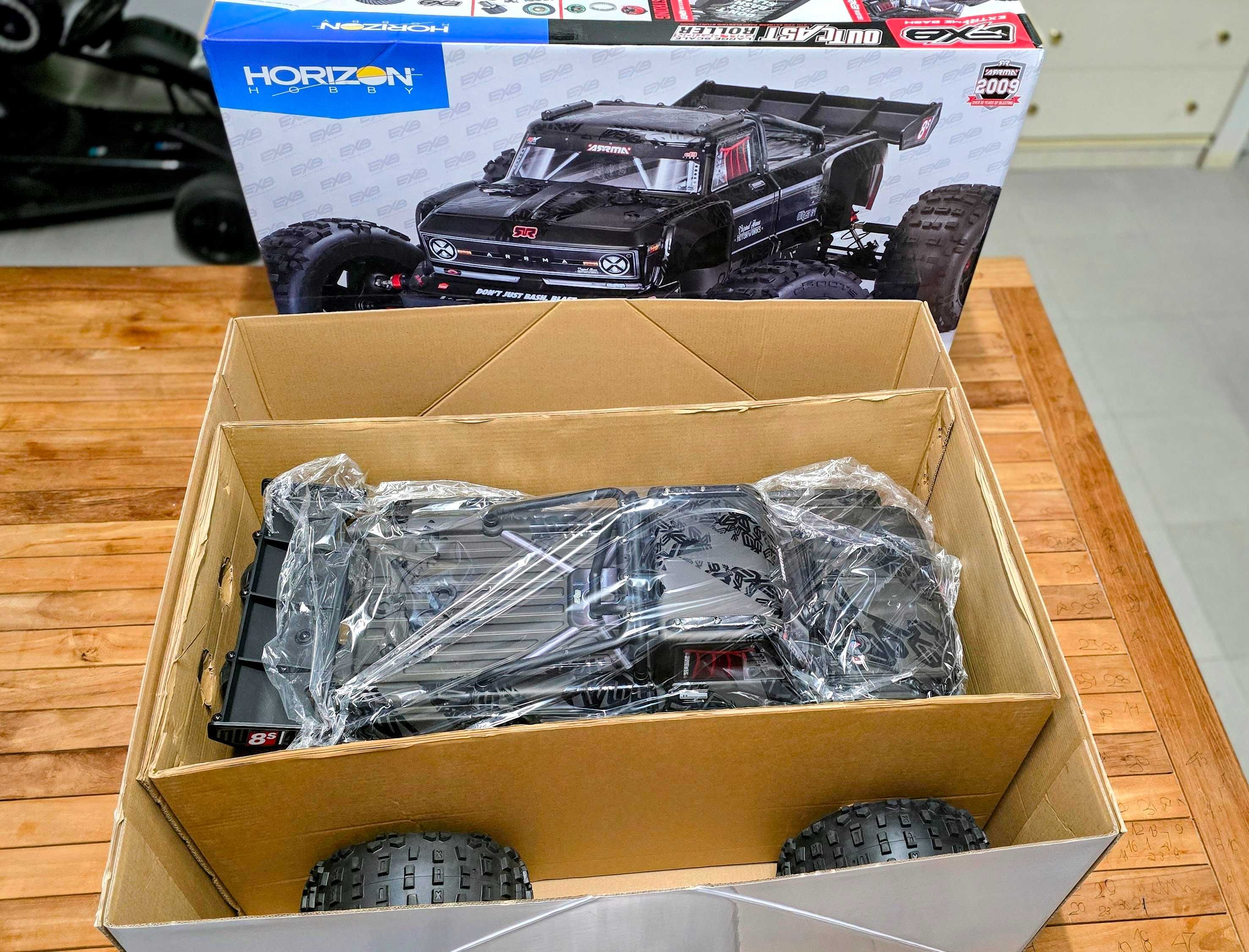 Arrma Outcast 4wd Extreme Bash- Escala 1:5 - Novo