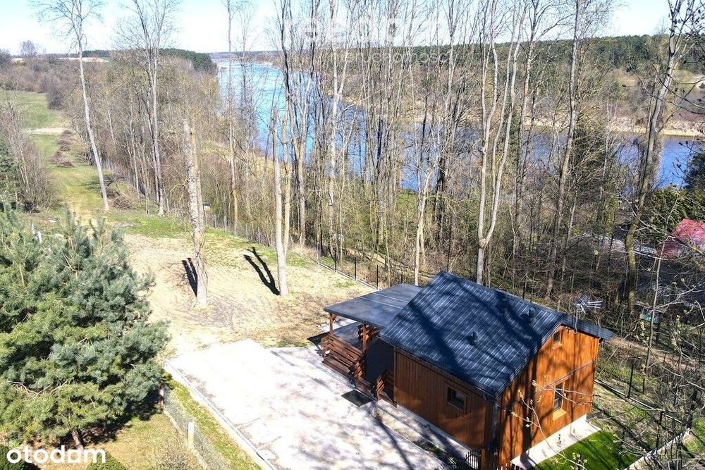 Nowoczesny pasywny dom całoroczny przy rzece Bug