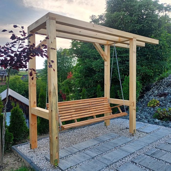 Solidna Huśtawka z kantówki