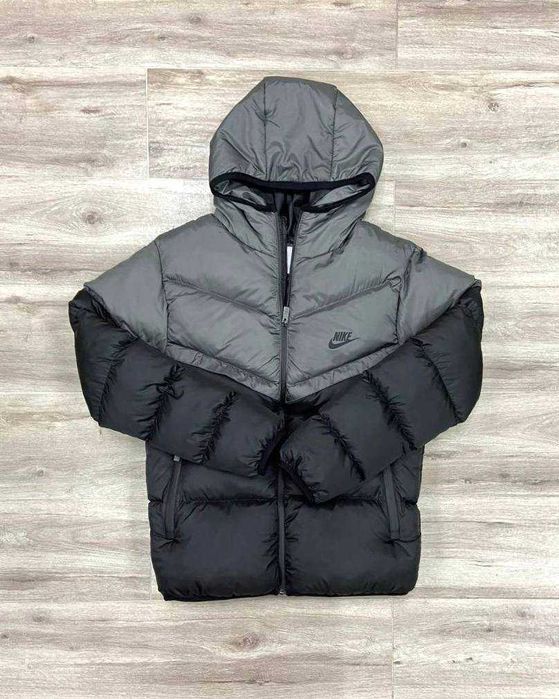 Зимова куртка Nike Storm-Fit