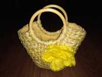 Cesta em palhinha
