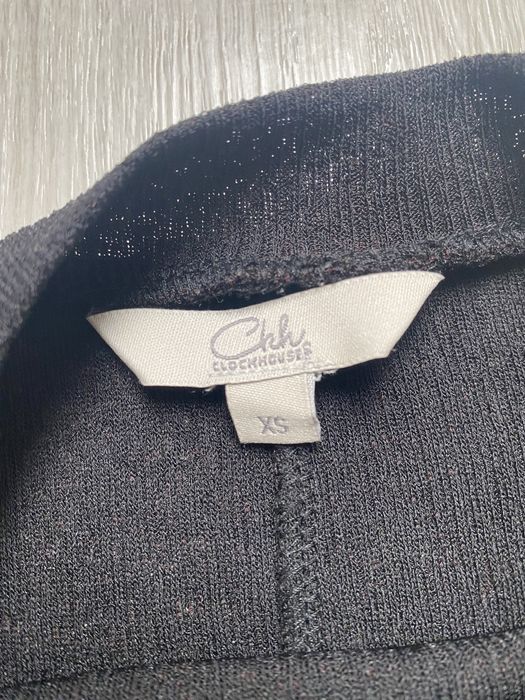 Sukienka C&A 34/36 XS z nadrukiem czarna mini tshirtowa casual