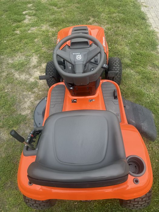 Traktorek kosiarka husqvarna TS142