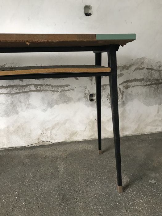 Mesa vintage FOC escola