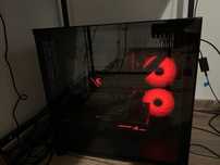 Komputer Gamingowy (akwarium do gier RGB)