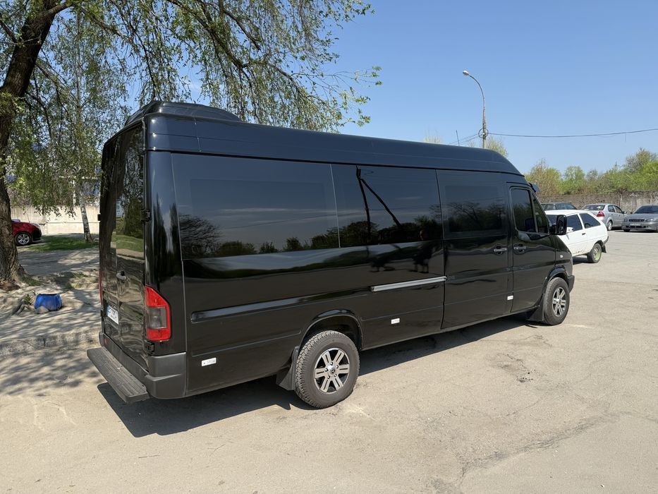 Доставка сотрудников . Автобус 18 мест. Микроавтобус