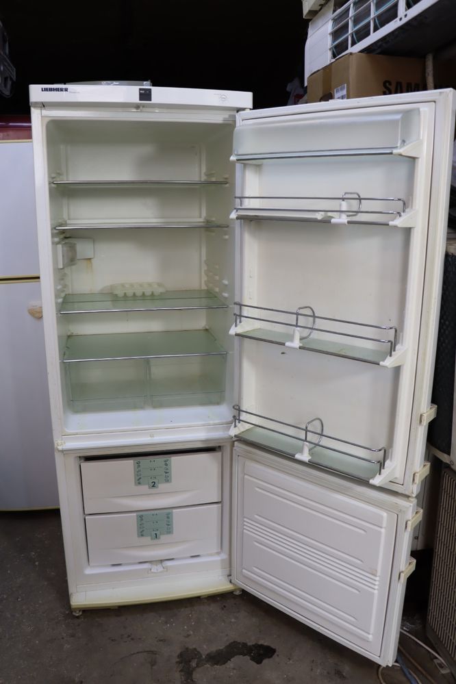 Продам 4 робочих холодильника з доставкою