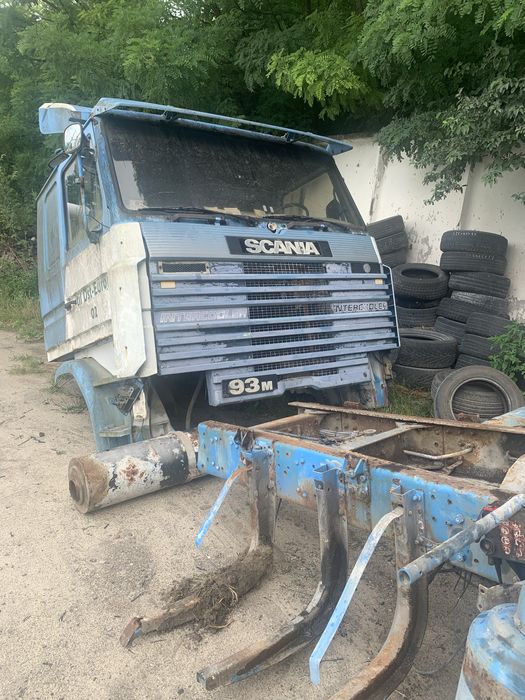 Розбираю Scania -93M