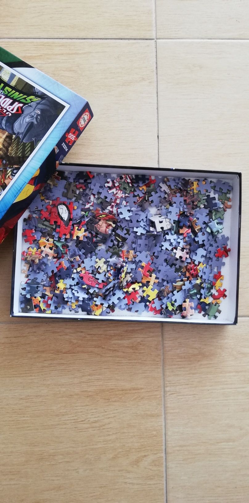 Vários puzzles didáticos